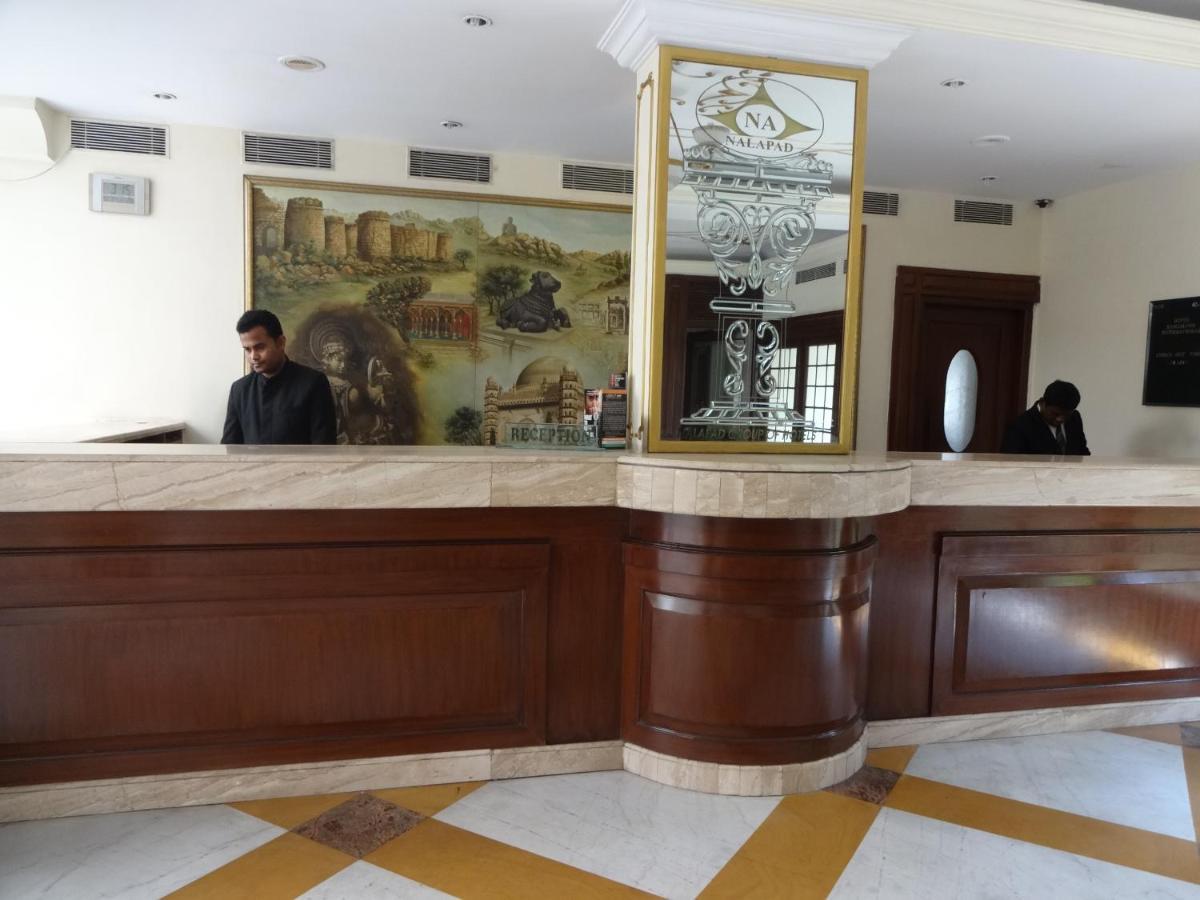 Nalapad'S Hotel Bangalore International מראה חיצוני תמונה