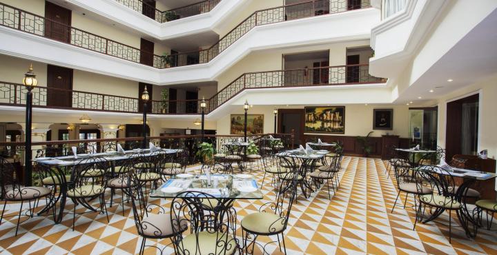Nalapad'S Hotel Bangalore International מראה חיצוני תמונה
