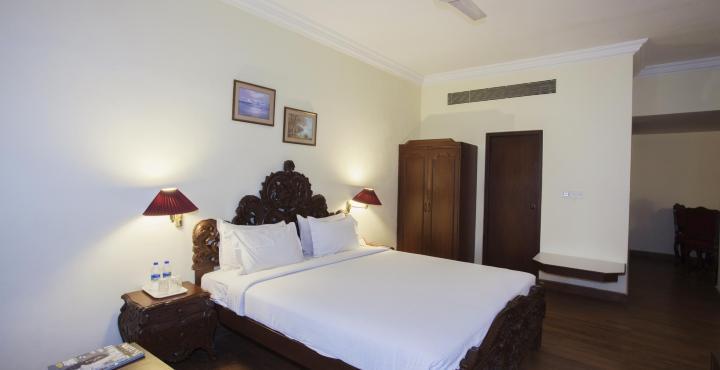 Nalapad'S Hotel Bangalore International מראה חיצוני תמונה