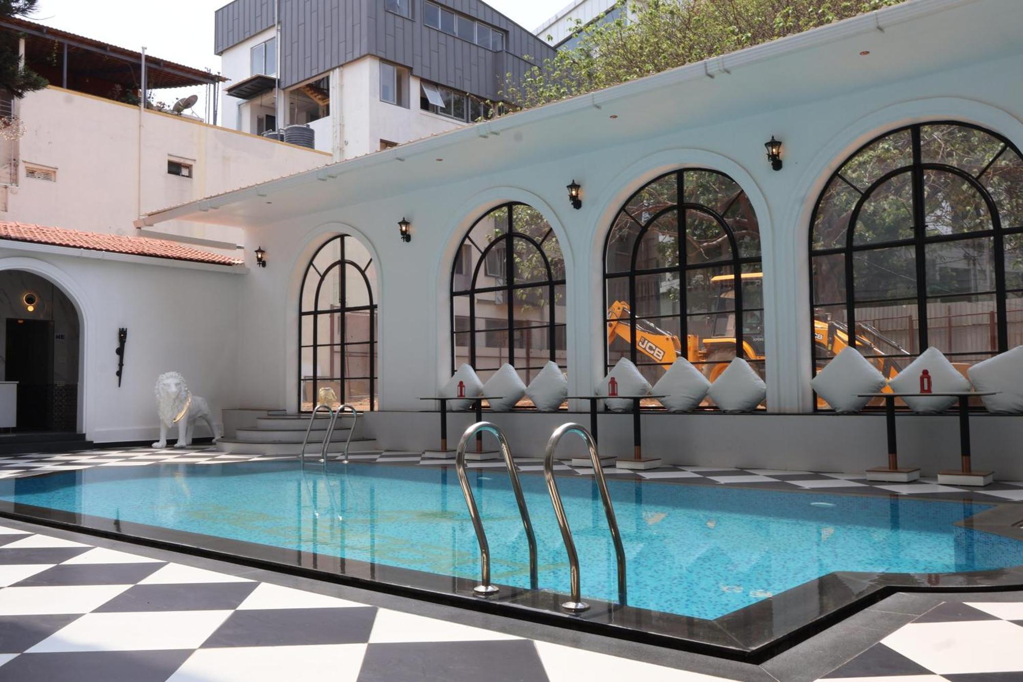 Nalapad'S Hotel Bangalore International מראה חיצוני תמונה