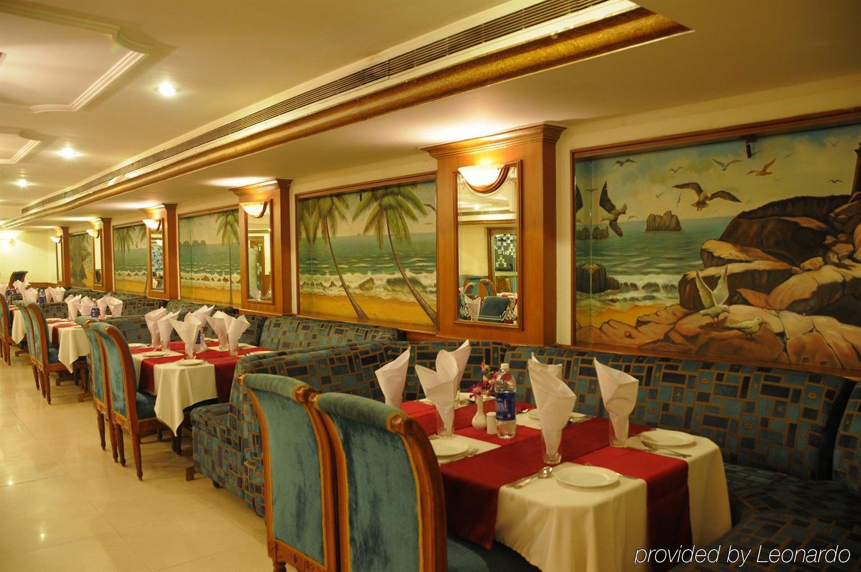 Nalapad'S Hotel Bangalore International מסעדה תמונה