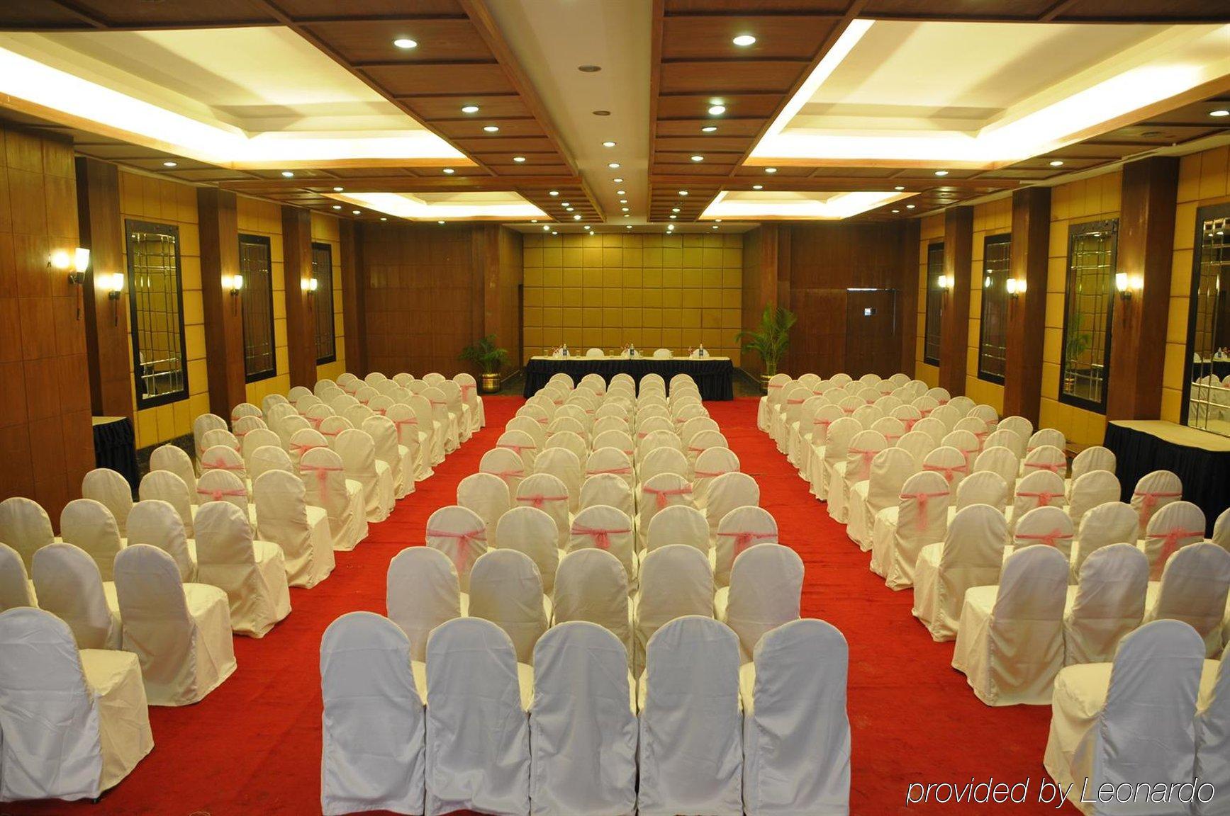 Nalapad'S Hotel Bangalore International מתקנים תמונה